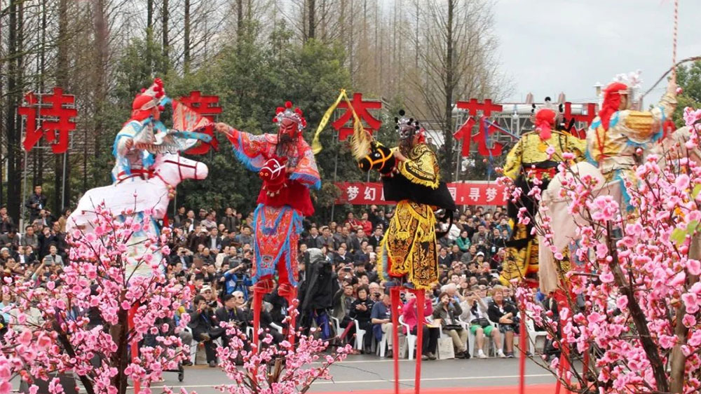 往屆杏花村文化旅游節(jié)現(xiàn)場.jpg