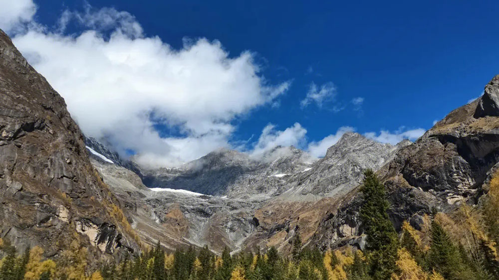 文旅：2023年四川旅游景區(qū)發(fā)展大會在小金縣召開，加快推動旅游產(chǎn)業(yè)高質量發(fā)展！